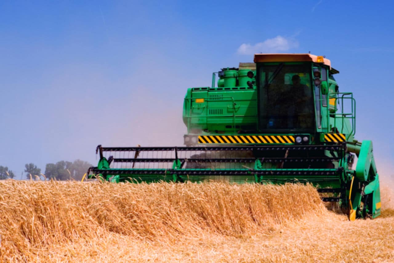 image of agricultural equipment with aluminum castings from Alcast Company aluminum foundry