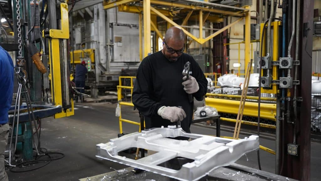 Image of Aluminum Casting Manufacturers Control